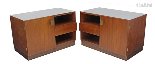 (2) MID-CENTURY MODERN ROSEWOOD NIGHTSTANDS