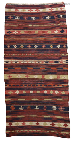 HAND-WOVEN UZBEKISTAN KILIM RUG, 9'9