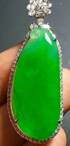 ICY GREEN JADEITE SQUASH PENDANT