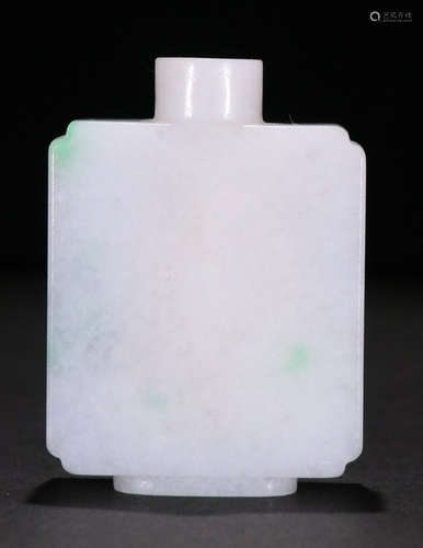 JADEITE CARVED PLAIN SURFACE SNUFF BOTTLE