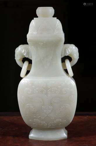 HETIAN JADE CARVED BEAST PATTERN VASE