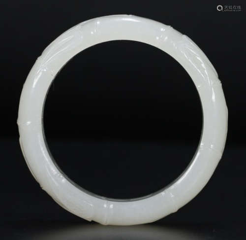 HETIAN JADE CARVED BANGLE