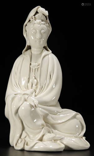 DEHUA WHITE GLAZE GUANYIN BUDDHA STATUE