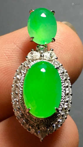 ICY GREEN JADEITE PENDANT