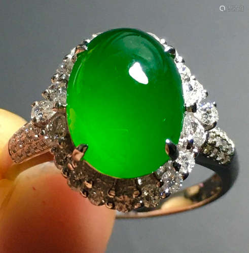 ICY GREEN JADEITE RING