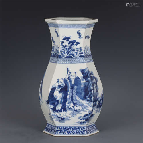 A CHINESE BLUE AND WHITE HEXAGONAL PORCELAIN VASE