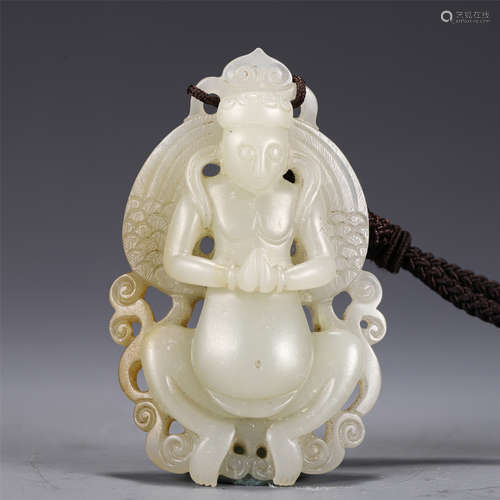 A CARVED WHITE JADE GARUDA PENDANT