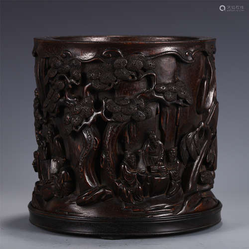 A CHINESE AGARWOOD FIGURAL BRUSH POT