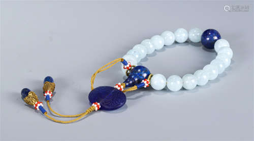 AN AQUAMARINE PRAYER BEADS