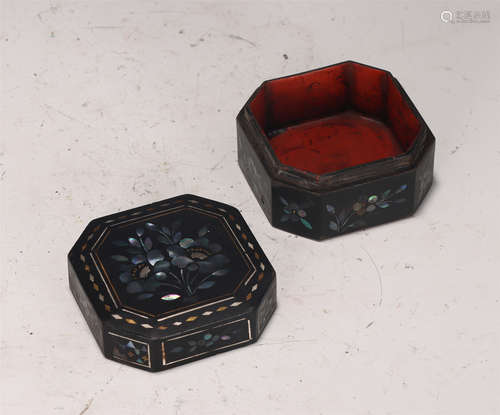 A MOP INLAID LACQUER BOX AND COVER