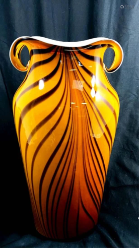 GORGEOUS TALL MURANO AMBER/PULLED LINES DECO VASE