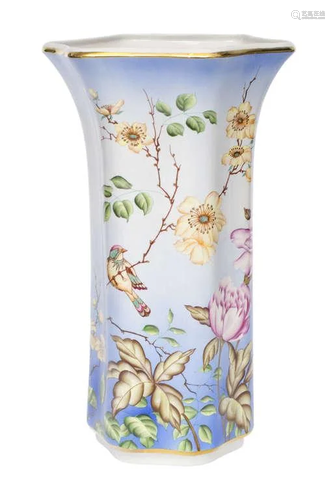 Porcelain vase with gilding and hand painted