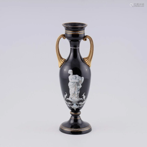 Exquisite antique ampar in black glass with hand