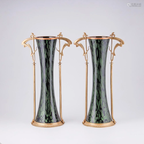 Pair of Jugendstil vases with floral motifs
