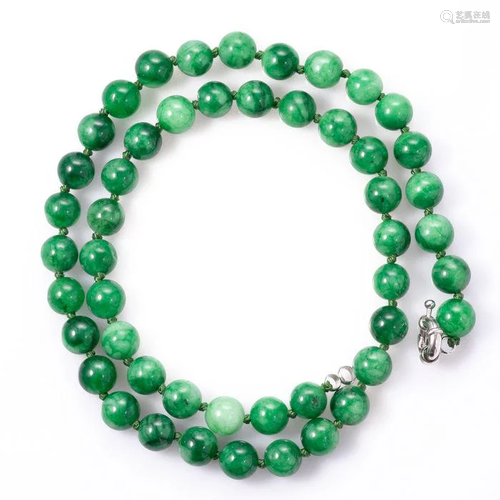 NO RESERVE PRICE Mottled Green Chinese Jadeite Necklace