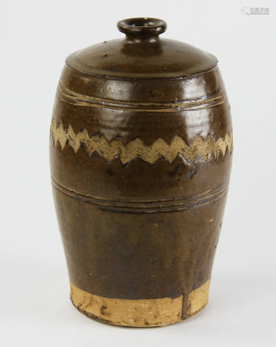 Early 18thC Japanese Pottery Jar