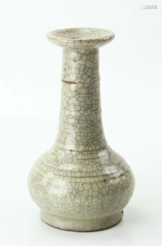 Guangxu Type Long Neck Vase