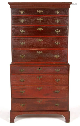 NEW ENGLAND QUEEN ANNE MAPLE CHEST ON CHEST