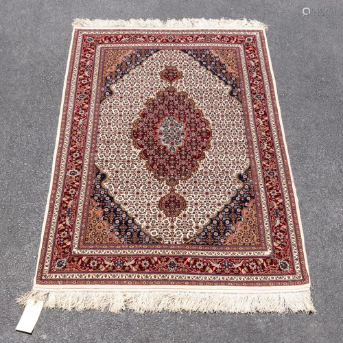 HERATI PATTERN TABRIZ CARPET, 6'7