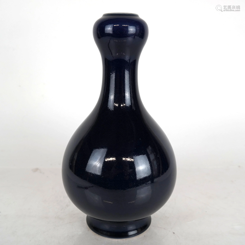 Altar-Blue Glazed Garlic-Head Bottle