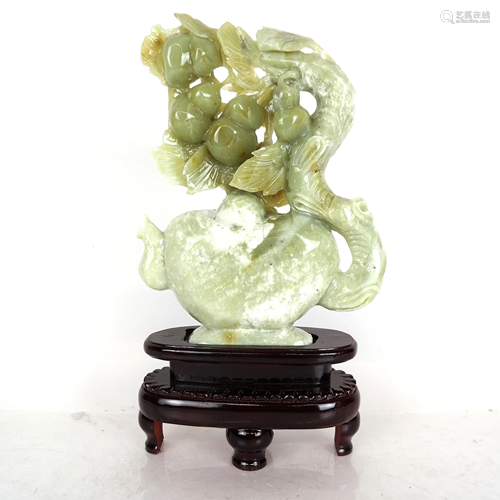 Chinese Jade with Teapot and Gourd Design