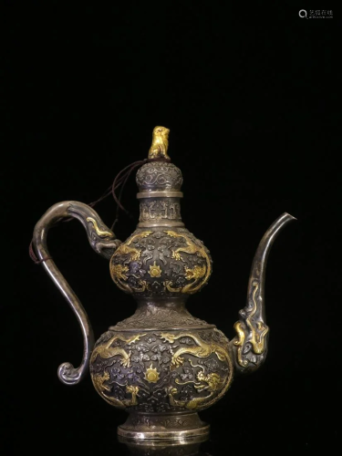 Late Qing Dynasty Gilt Silver 'Dragon' Silver Pot