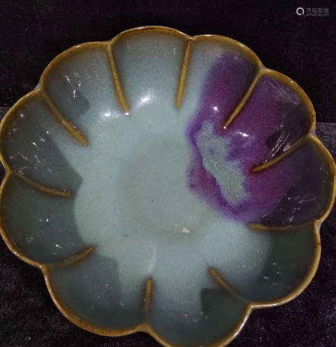 JUN YAO GLAZE FLOWER SHAPE BOWL