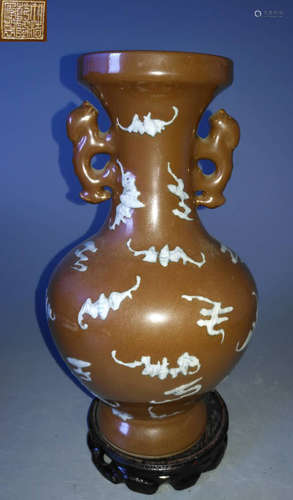 QIANLONG MARK BROWN GLAZE VASE