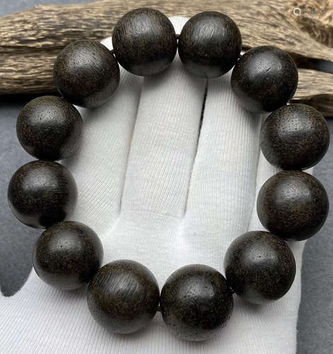 BRUNEI CHENXIANG WOOD BRACELET