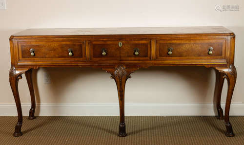 GEORGIAN STYLE SIDEBOARD