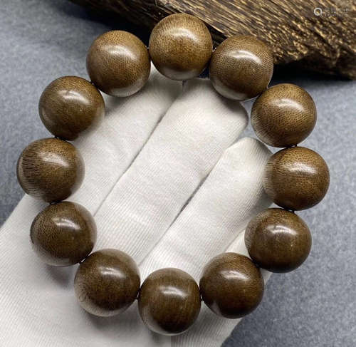 BRUNEI CHENXIANG WOOD BRACELET