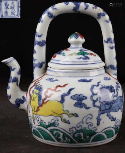 CHENG HUA MARK DOUCAI GLAZE TEA POT