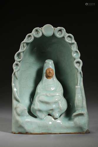 A LONGQUAN KLIN BUDDHIST NICHE