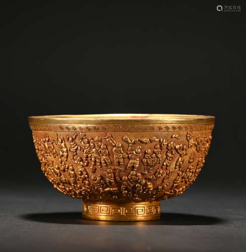 A gilt-bronze bowl