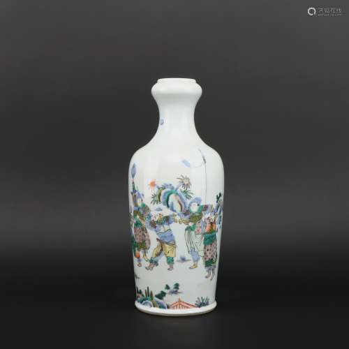 A Wu cai 'figure' vase