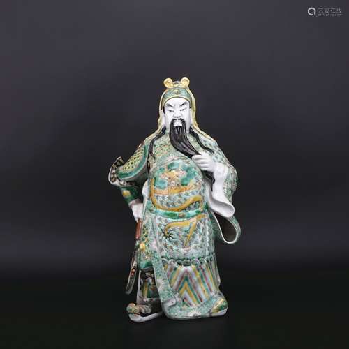 A famille-rose statue of Guan Yu