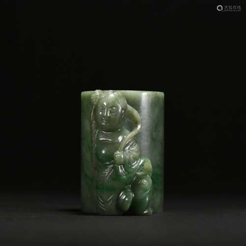 A jade pen container