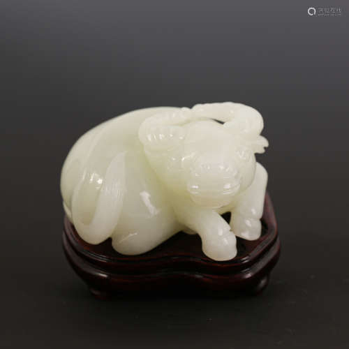 A White Jade Ox Figure Ornament