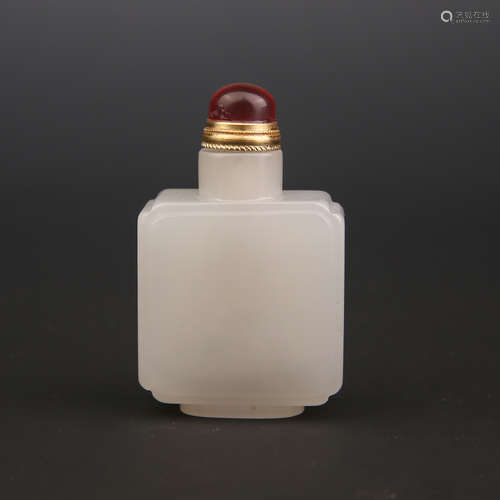 A White Jade Square Shape Snuff Bottle