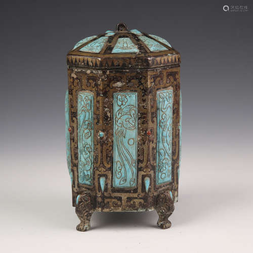 A Bronze with Turquoise Inlaid Incense Bucket