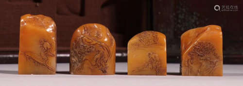 SET OF TIANHUANG STONE SEAL CARVED WITH FIGURE