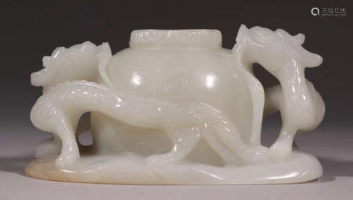 HETIAN JADE BRUSH WASHER CARVED WITH DRAGON