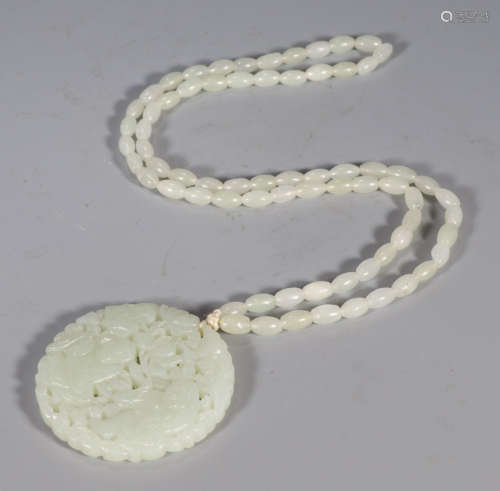 HETIAN WHITE JADE NECKLACE CARVED WITH FIGURE