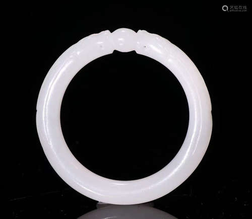 HETIAN JADE BANGLE CARVED WITH DRAGON