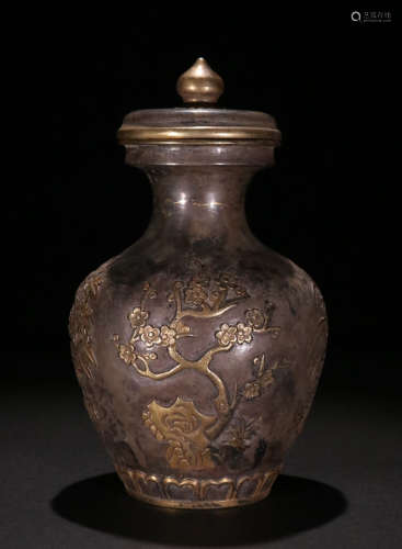 SILVER VASE CARVED WITH FLOWER