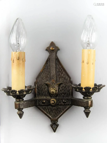 Double Arm Cast Iron Wall Sconce (Single)