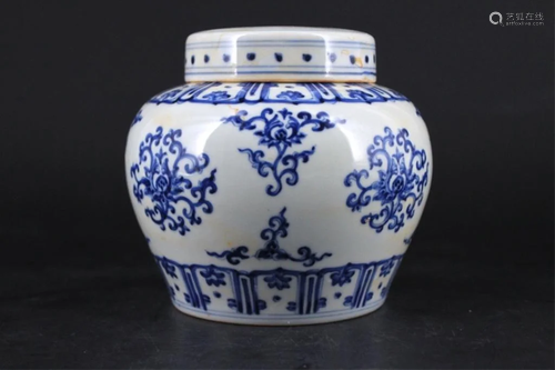 Chinese Ming Porcelain Blue&White Jar with Lid