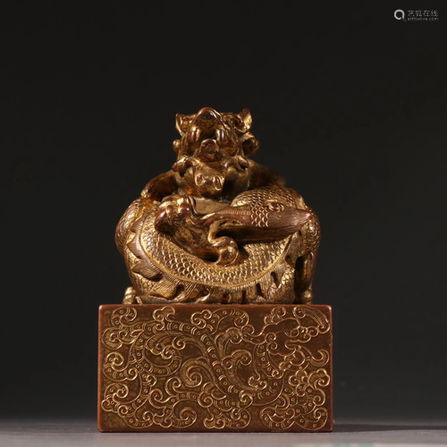 A GILT BRONZE 'DRAGON' SEAL