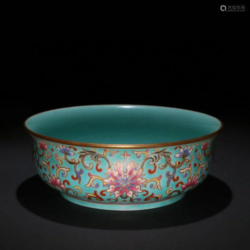 A TURQUOISE ENAMELED FLORAL PORCELAIN BOWL