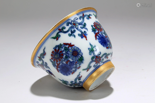 A Chinese Ancient-framing Fortune Porcelain Cup